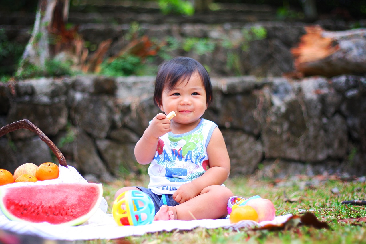 孕妈供卵生的宝宝起疹子第二次了（孕妈供卵生的宝宝出疹子第二天严重了怎么回事）